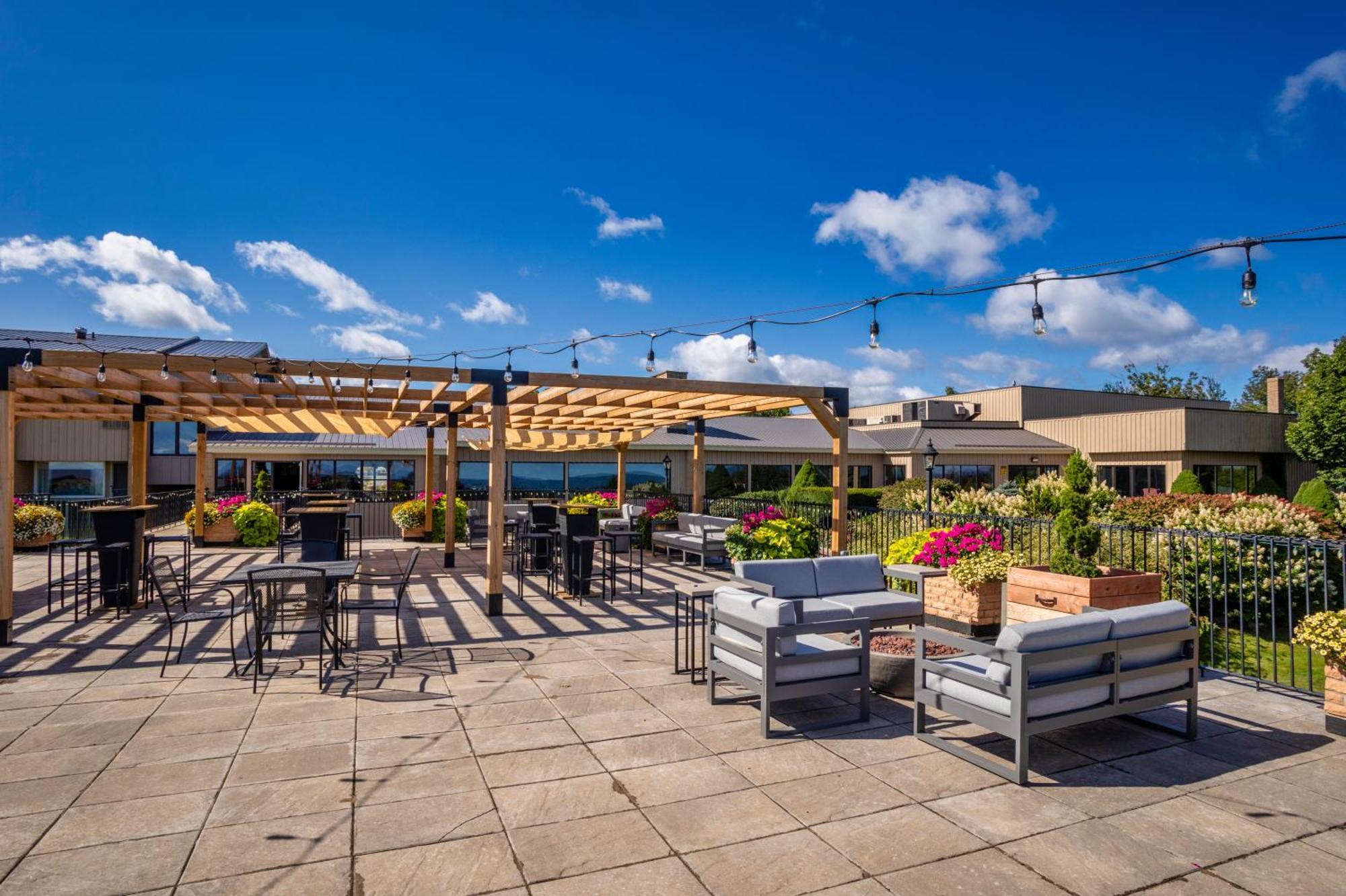 Old Orchard Inn Wolfville Ngoại thất bức ảnh